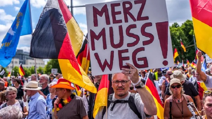 Nur „Merz muss weg“ reicht nicht!